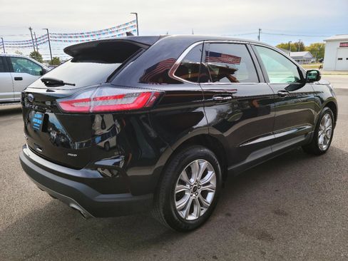 Used 2024 Ford Edge Titanium image 4