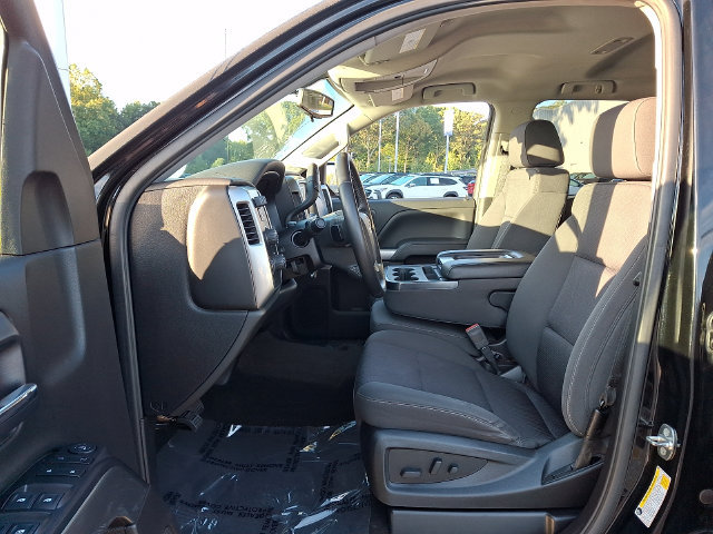 Used 2018 Chevrolet Silverado 1500 LT w/ All Star Edition AWD/4WD image 11