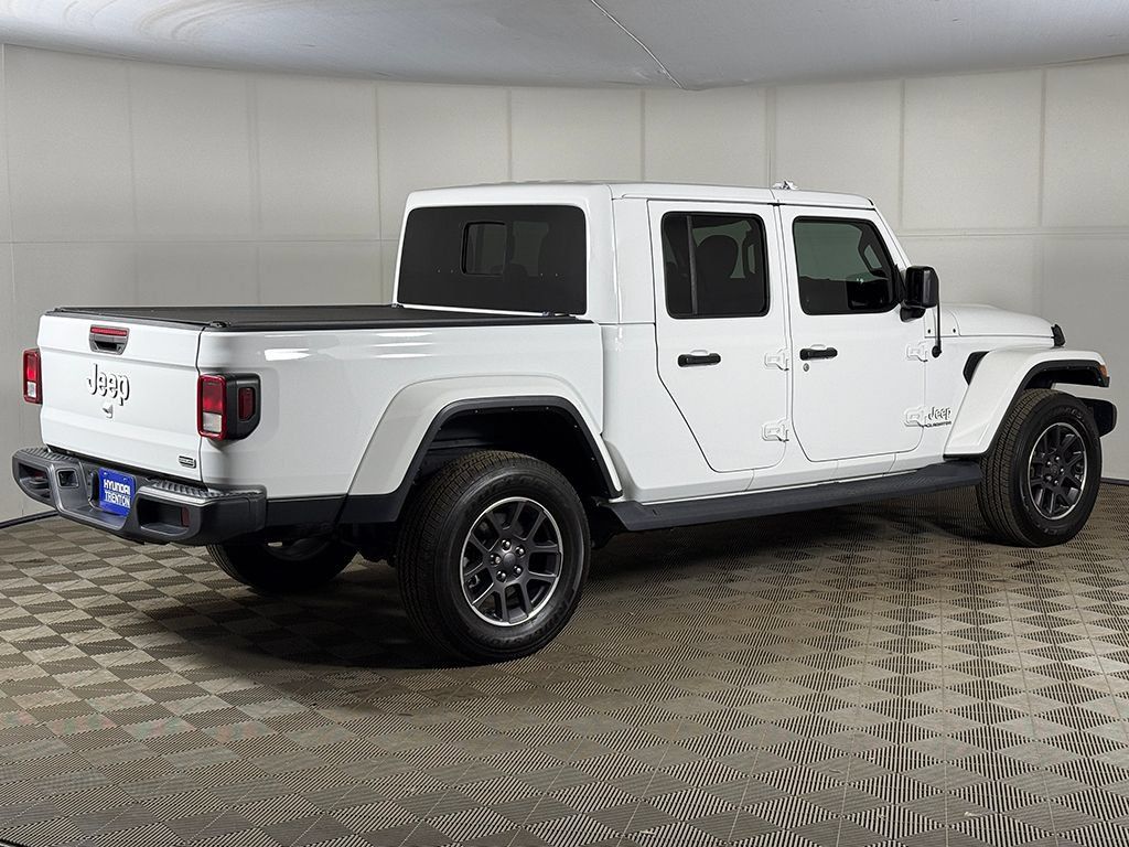 Used 2022 Jeep Gladiator Overland AWD/4WD image 7