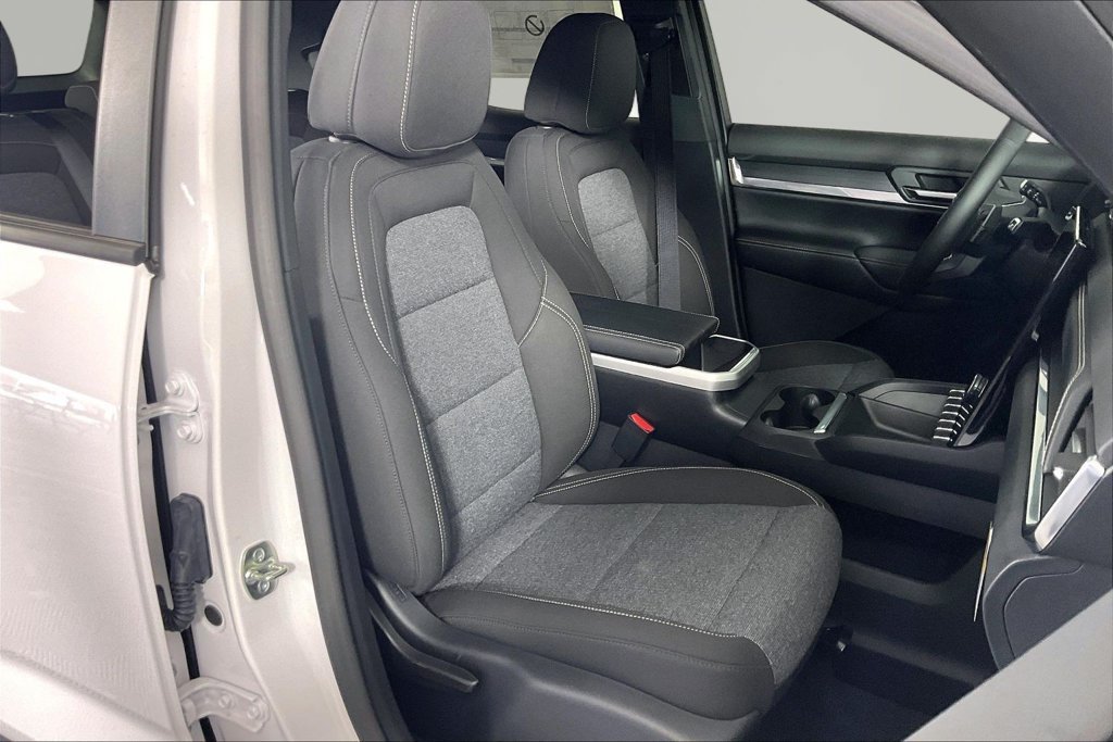 New 2027 GMC Terrain Elevation AWD/4WD image 12