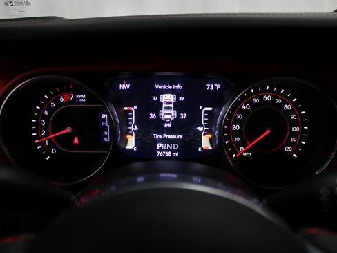 Used 2019 Jeep Wrangler Unlimited Rubicon image 32