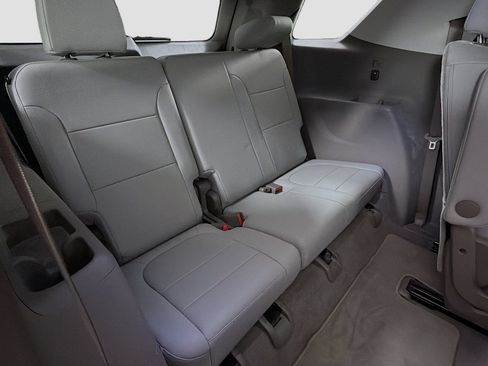 Used 2021 Chevrolet Traverse Premier FWD image 30