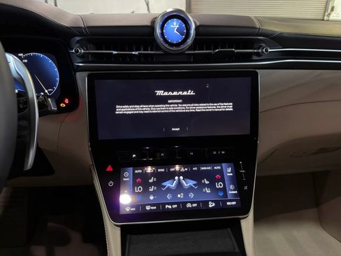 Used 2023 Maserati Grecale GT AWD/4WD image 68