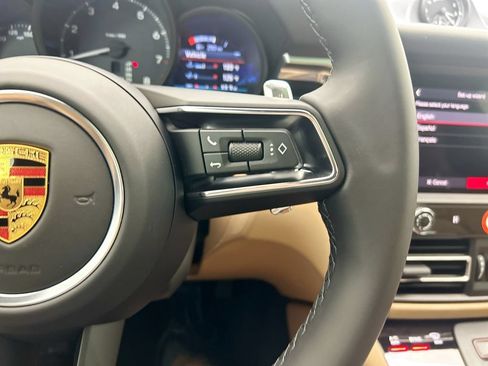 Used 2026 Porsche Macan AWD/4WD image 14