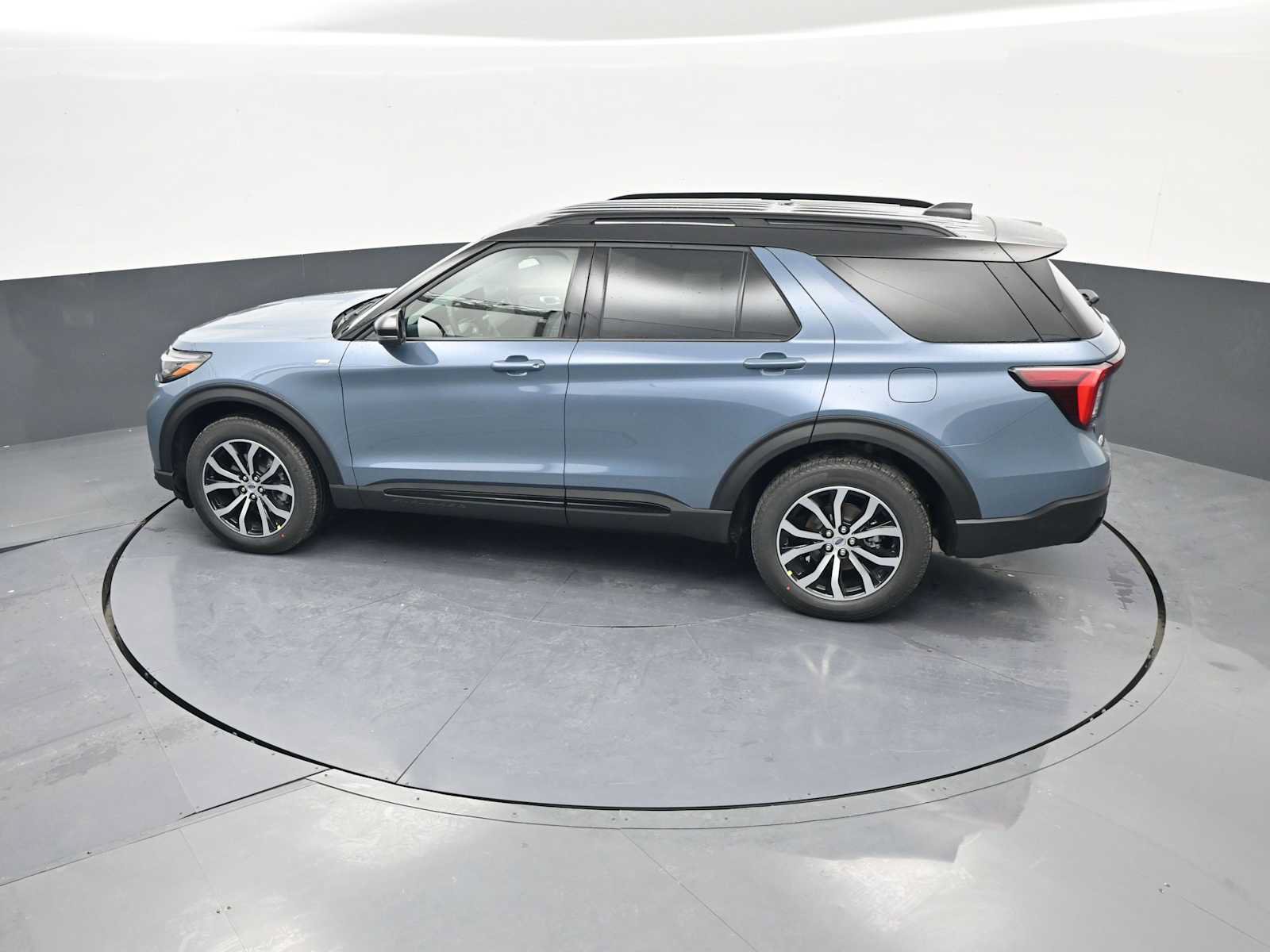 New 2026 Ford Explorer ST-Line AWD/4WD image 55