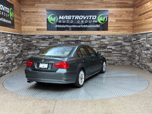 Used 2011 BMW 328i xDrive Sedan image 9