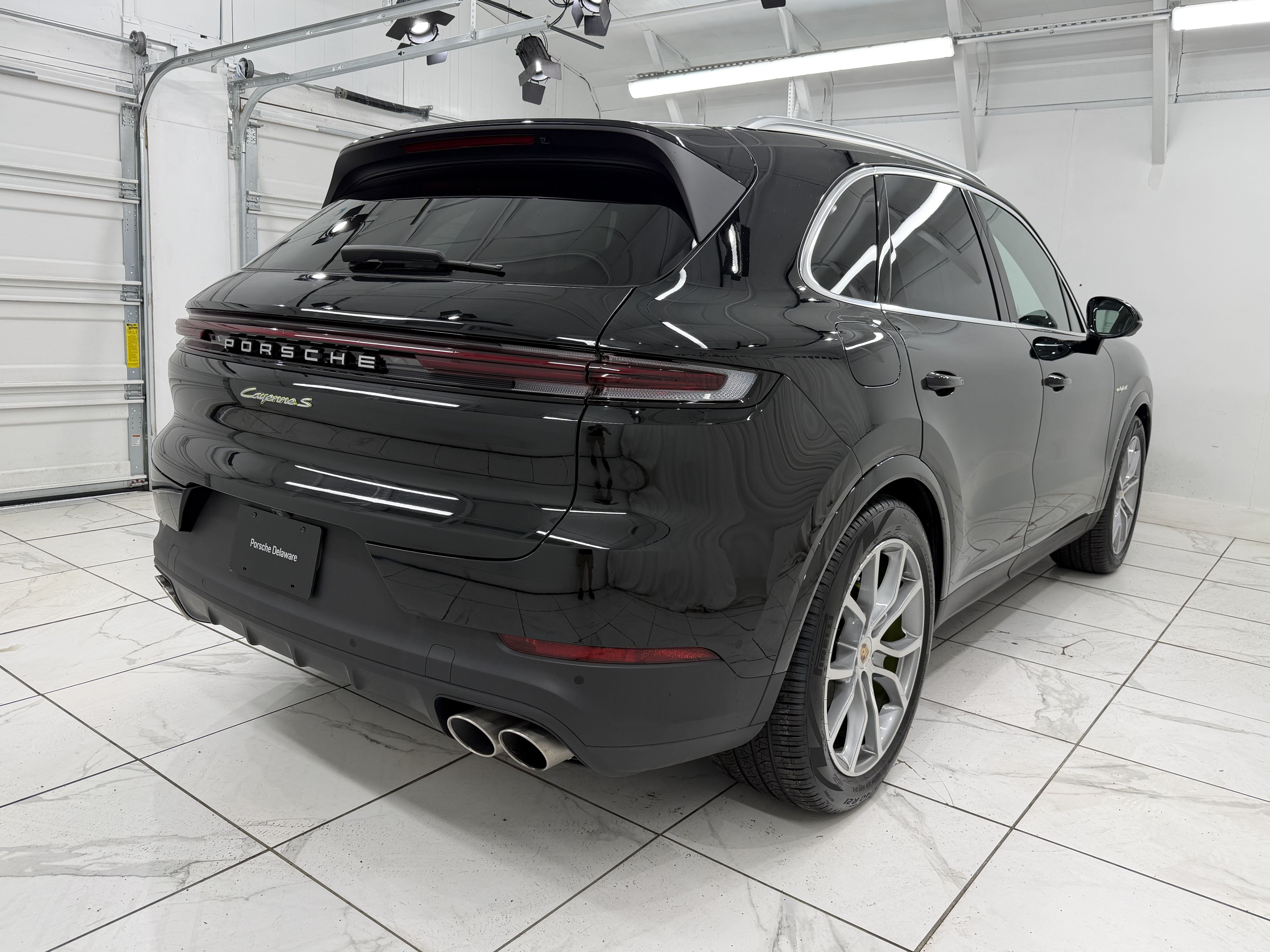Certified 2026 Porsche Cayenne S AWD/4WD image 12