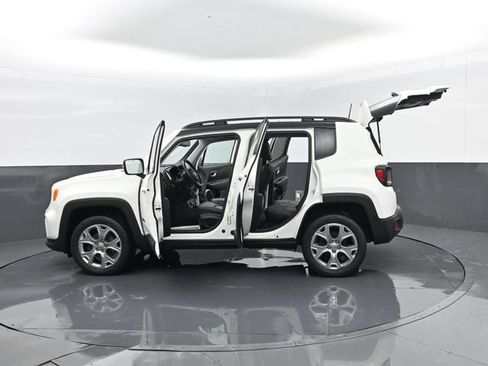 Used 2019 Jeep Renegade Limited AWD/4WD image 31