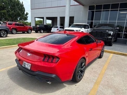 Used 2024 Ford Mustang Coupe RWD image 8