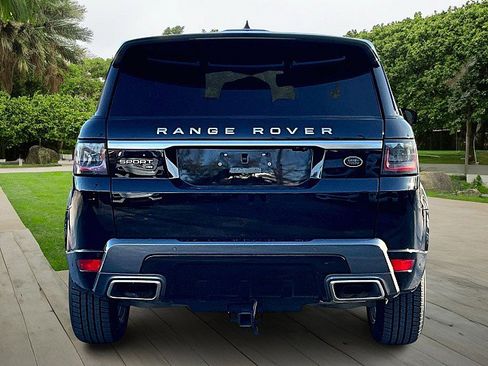 Used 2020 Land Rover Range Rover Sport HSE image 4