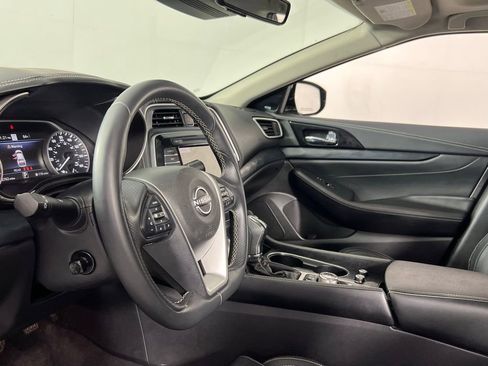 Used 2023 Nissan Maxima Platinum w/ Sport Mat Group image 21