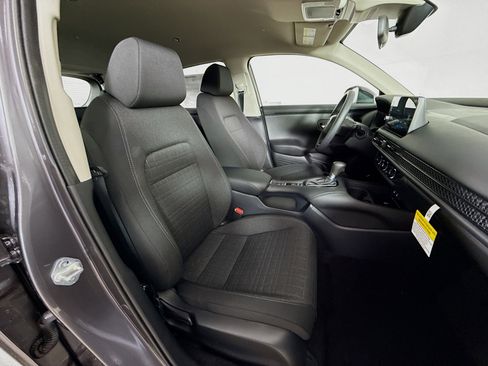 New 2026 Honda HR-V LX image 33