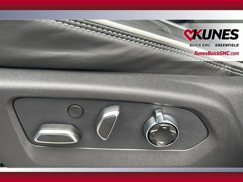 New 2026 GMC Yukon AT4 Ultimate image 12