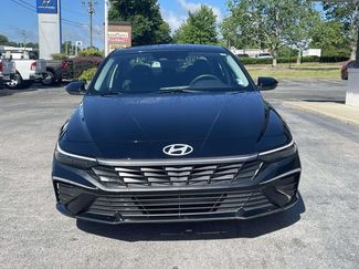 Used 2024 Hyundai Elantra SEL FWD video 2