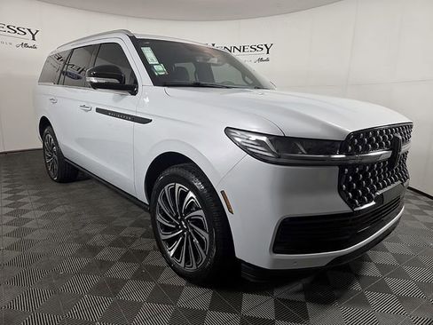 New 2026 Lincoln Navigator Black Label AWD/4WD image 4