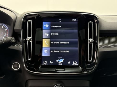 Used 2019 Volvo XC40 T5 R-Design AWD/4WD image 21