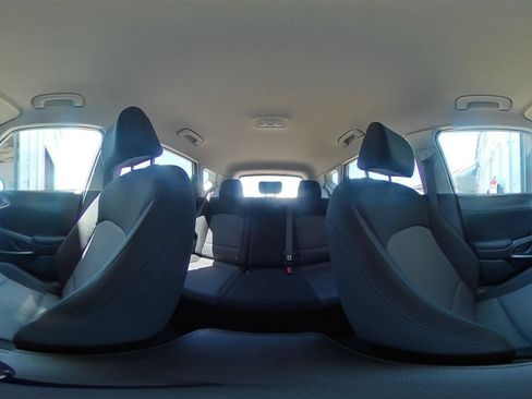 Used 2025 Kia Soul LX w/ LX Technology Package FWD image 40