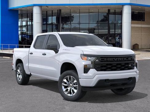 New 2026 Chevrolet Silverado 1500 Custom RWD image 7