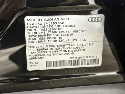 Used 2023 Audi Q4 e-tron Premium w/ Convenience Package AWD/4WD image 27