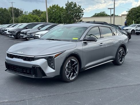 New 2025 Kia K4 GT-Line image 6