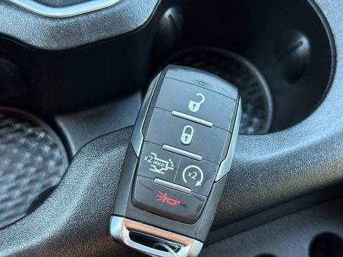 Used 2025 RAM 1500 Big Horn image 35