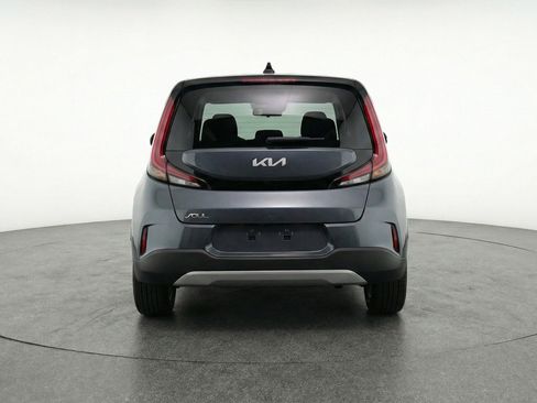 Used 2025 Kia Soul LX w/ LX Technology Package image 7