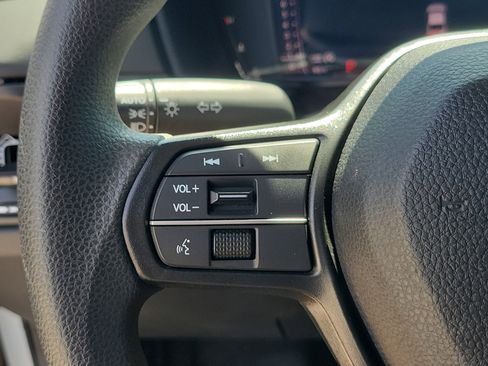 Used 2023 Honda Accord LX image 22