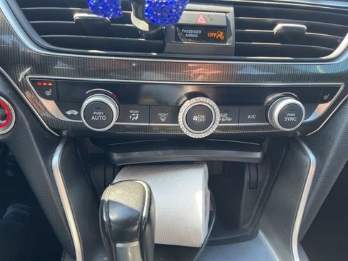 Used 2022 Honda Accord Sport Special Edition image 13