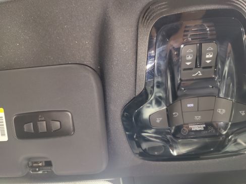 Certified 2023 Alfa Romeo Stelvio Veloce AWD/4WD image 25