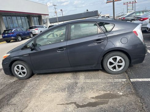 Used 2013 Toyota Prius Two image 5