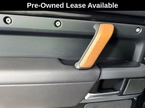 Used 2023 Land Rover Defender 110 X image 24