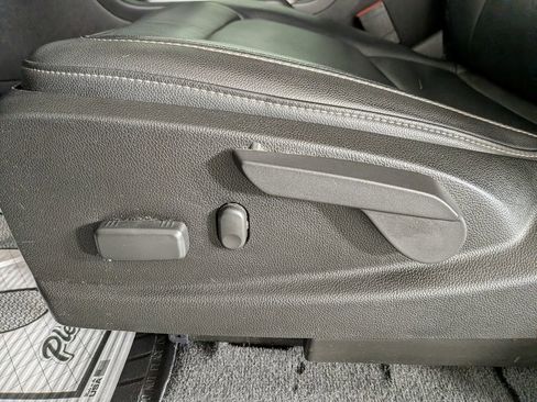 Used 2019 Chevrolet Colorado ZR2 w/ Colorado ZR2 Bison Edition image 20