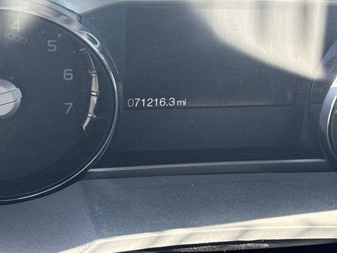 Used 2016 Ford F250 XLT w/ XLT Premium Package image 10