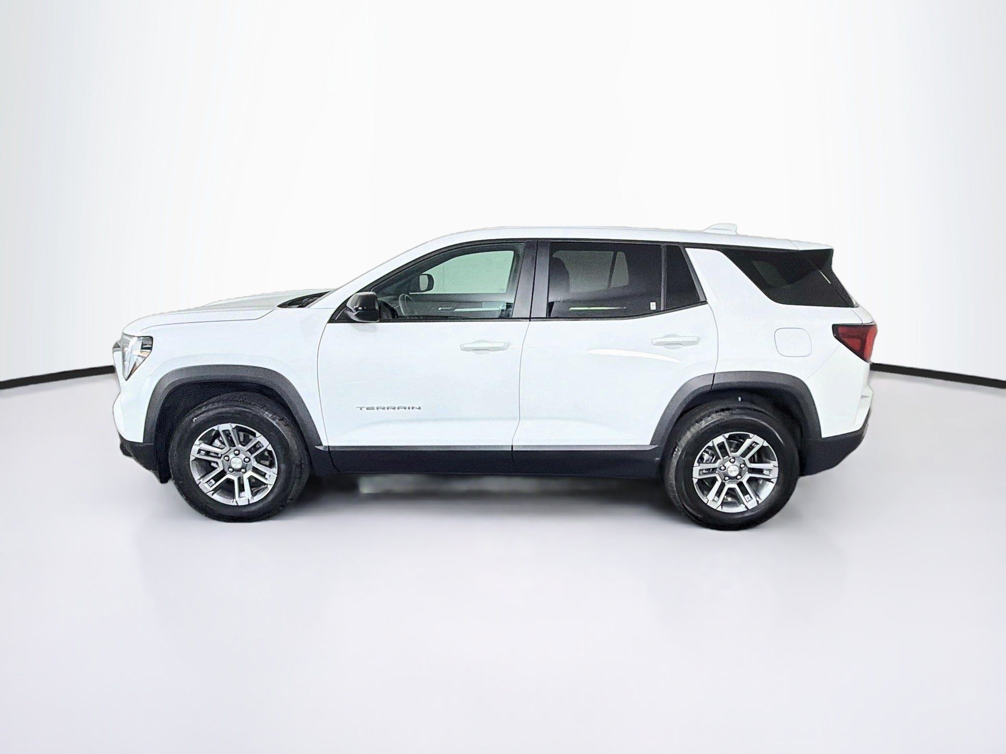 Used 2026 GMC Terrain Elevation FWD image 4
