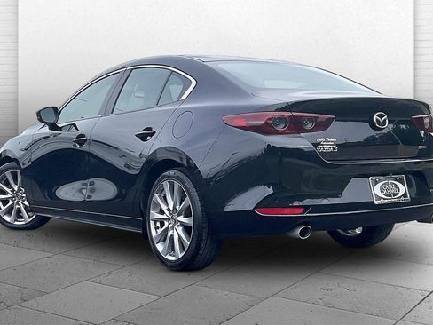 Used 2020 MAZDA MAZDA3 Sedan w/ Select Package FWD image 11