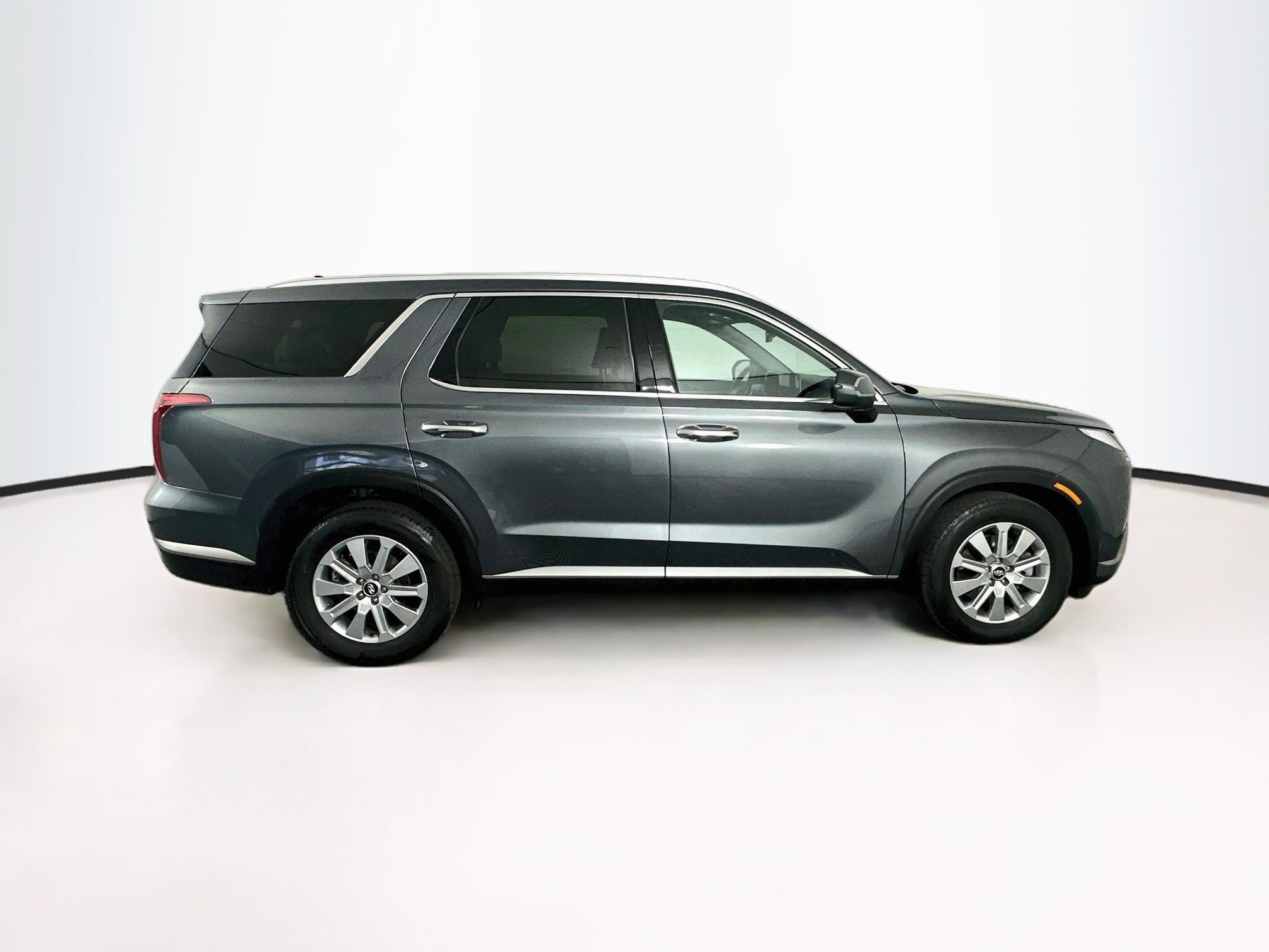 Used 2025 Hyundai Palisade SEL FWD image 10