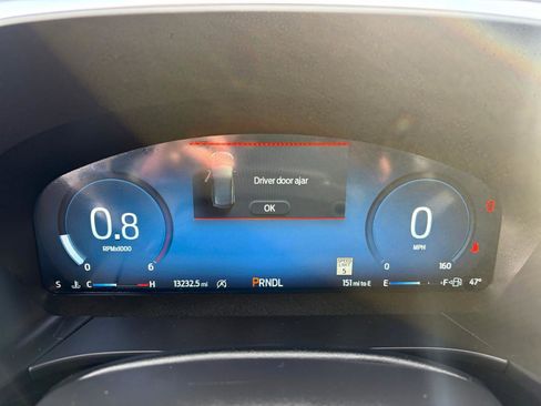 Used 2025 Ford Escape Platinum image 14