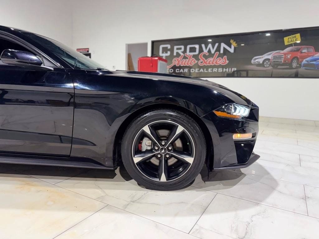 Used 2019 Ford Mustang Coupe RWD image 5