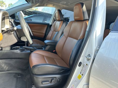 Used 2016 Toyota RAV4 Limited FWD image 3