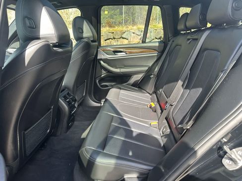 Used 2022 BMW X3 xDrive30i w/ Premium Package image 11