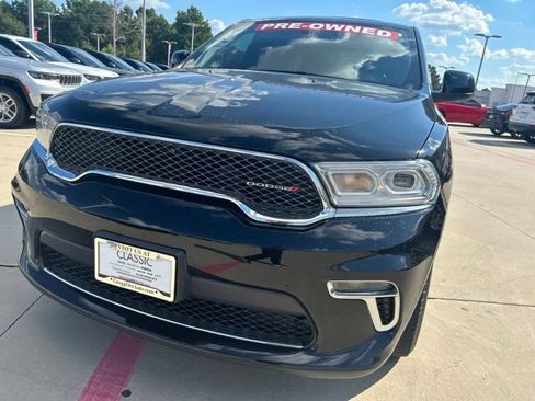 Used 2021 Dodge Durango SXT RWD image 3