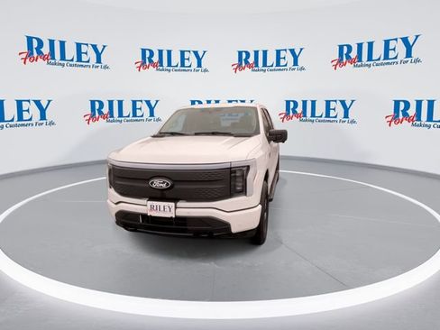 New 2025 Ford F150 Lightning Flash AWD/4WD image 3