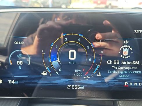 Used 2025 Chevrolet Equinox LT w/ Convenience Package II FWD image 16