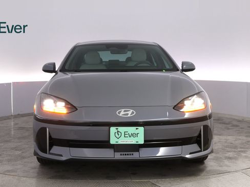 Used 2023 Hyundai Ioniq 6 SEL RWD image 12