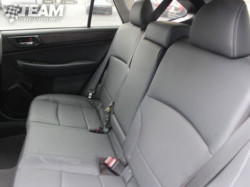 Used 2018 Subaru Outback 2.5i Limited image 25