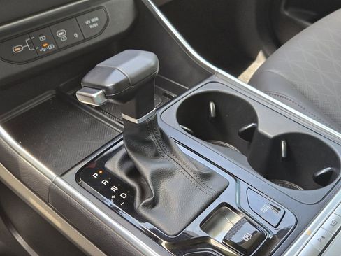 New 2026 Kia Carnival EX FWD image 15
