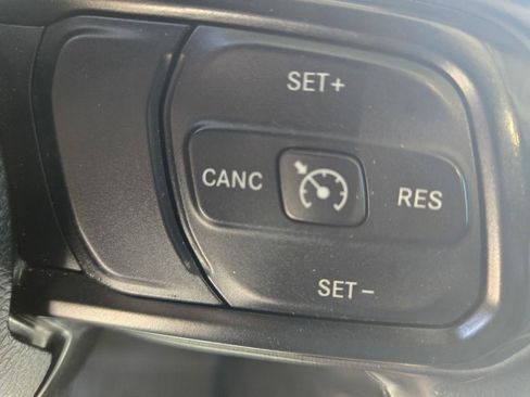 Used 2021 Jeep Wrangler Unlimited Sport AWD/4WD image 19