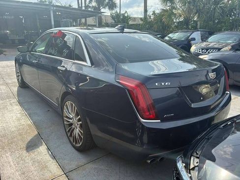 Used 2018 Cadillac CT6 Luxury w/ Active Chassis Package AWD/4WD image 4
