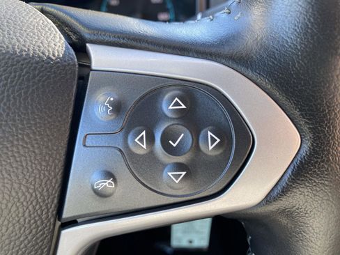 Used 2021 Chevrolet Colorado LT w/ LT Convenience Package image 29