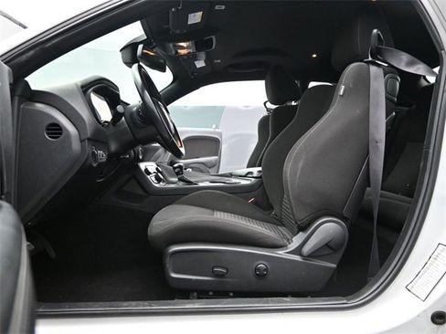 Used 2023 Dodge Challenger GT image 11
